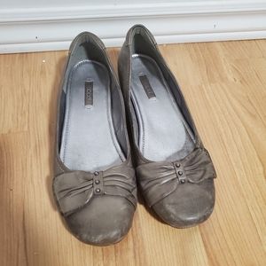Ecco Leather Flats
